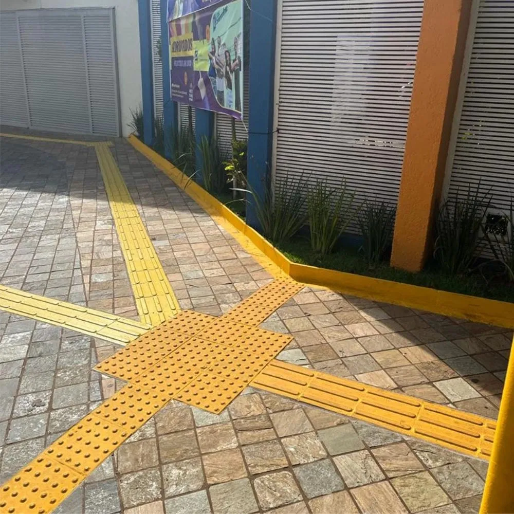Imagem Piso Podotátil 20×20 1